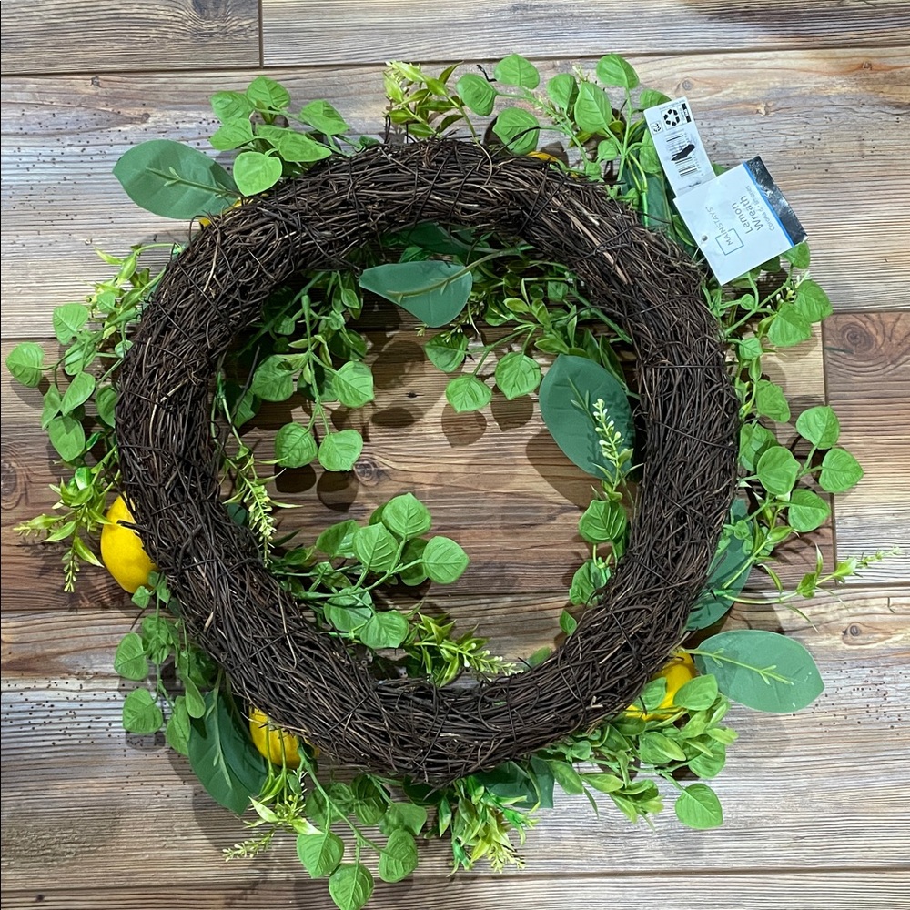 Lemon Wreath - Picture 2 of 4
